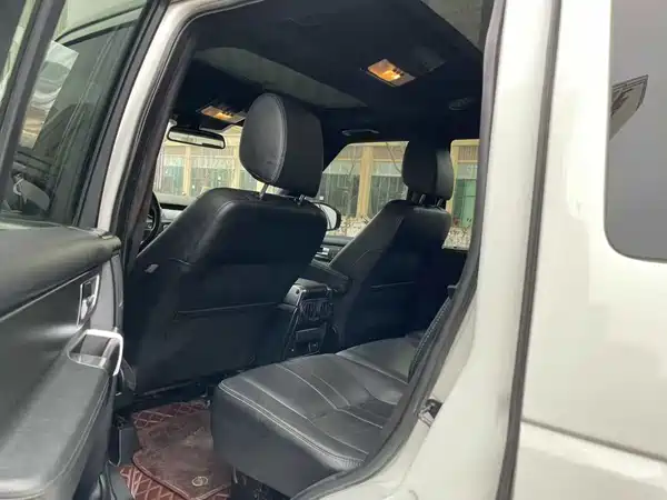 Land Rover Discovery 2015