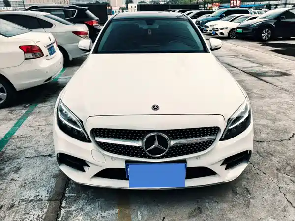 Mercedes-Benz C-Class 2019