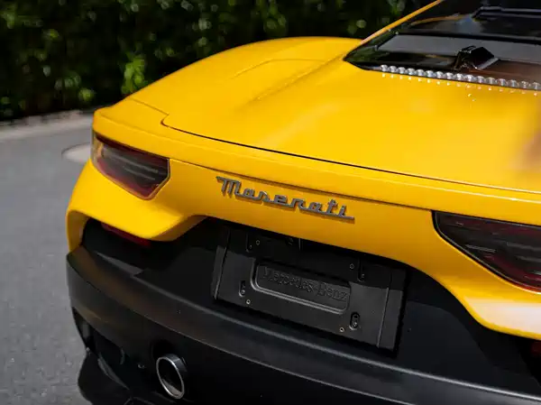 Maserati MC20 2023
