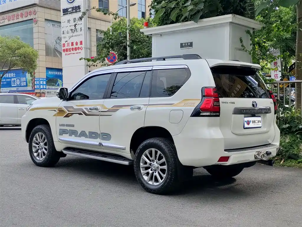 Toyota Prado 2018 — фото 4