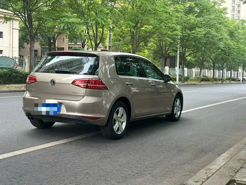 Volkswagen Golf 2015