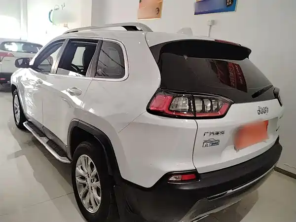 Jeep Cherokee 2019