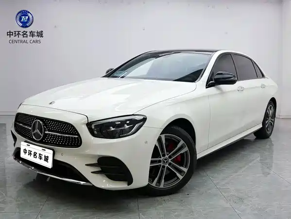 Mercedes-Benz E-Class 2022
