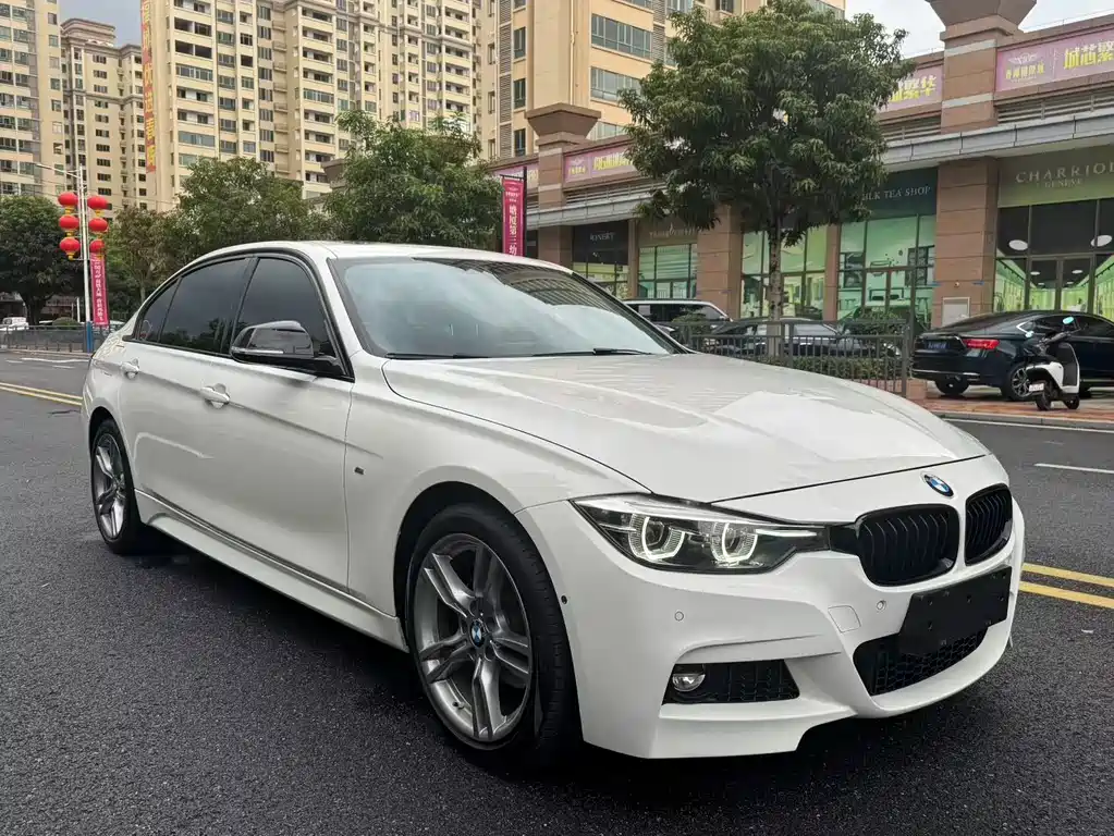 BMW 3 Series 2019 — фото 3