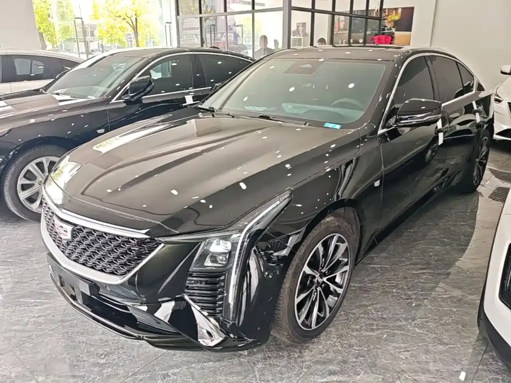 Cadillac CT5 2025 — фото 1