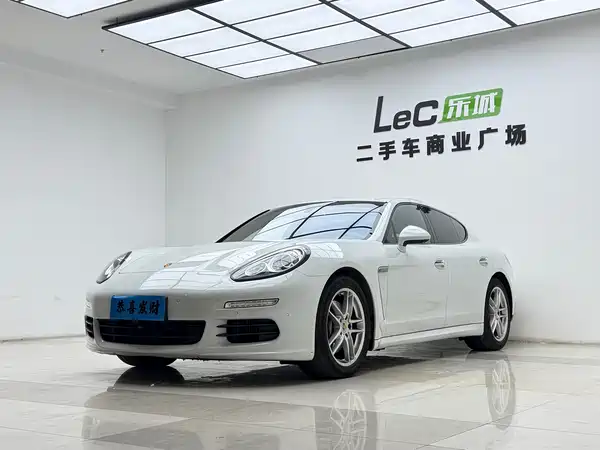 Porsche Panamera 2016
