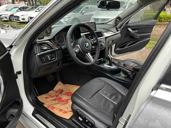 BMW 3 Series 2015