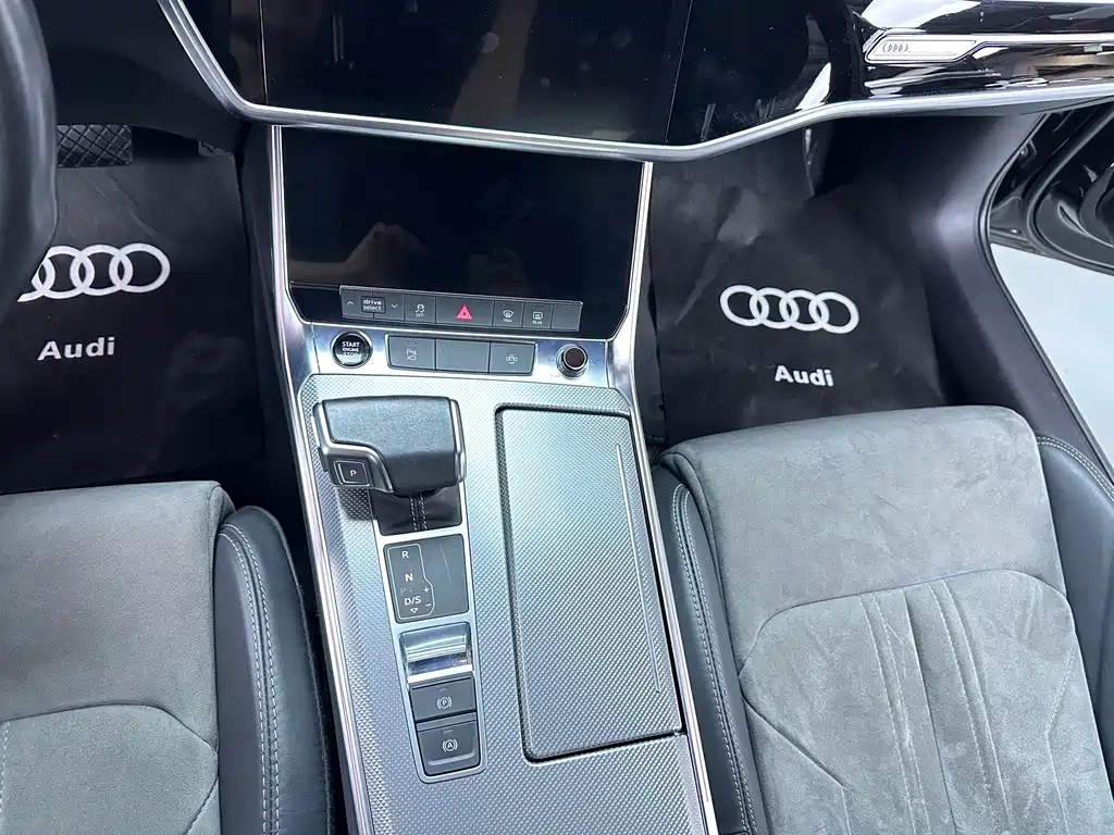 Audi A6L 2021 — фото 10