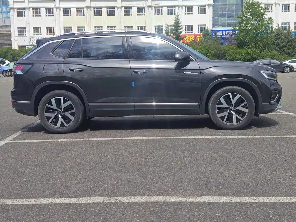 Volkswagen Tayron 2023