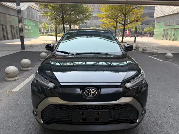 Toyota Frontlander 2022
