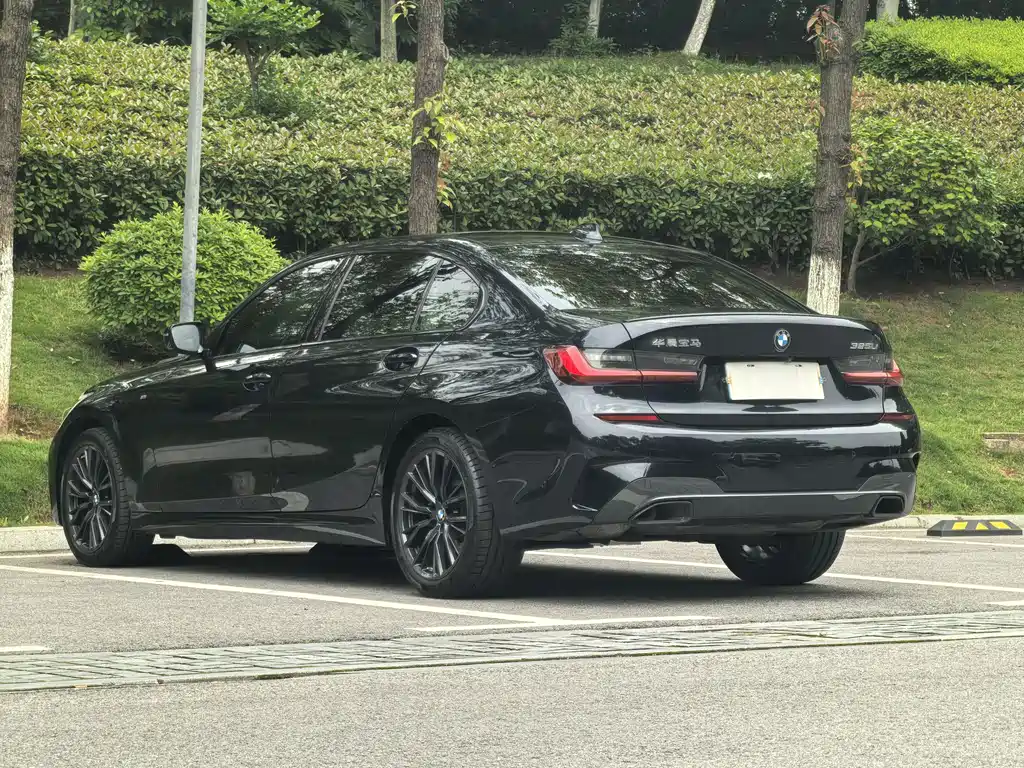 BMW 3 Series 2021 — фото 13