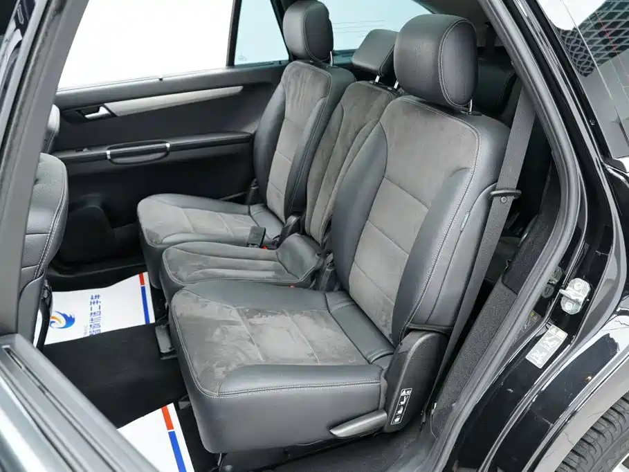 Mercedes-Benz R-Class 2015 — фото 12