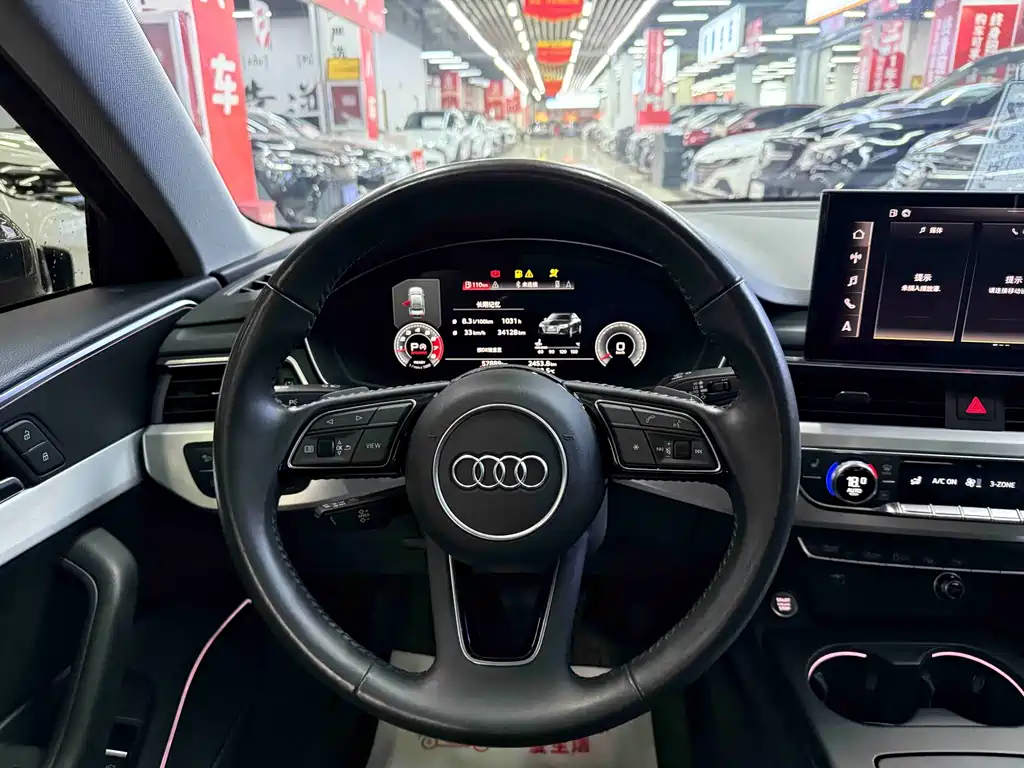 Audi A4L 2021 — фото 13