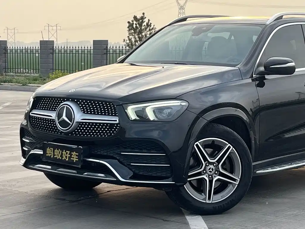 Mercedes-Benz GLE 2019 — фото 7