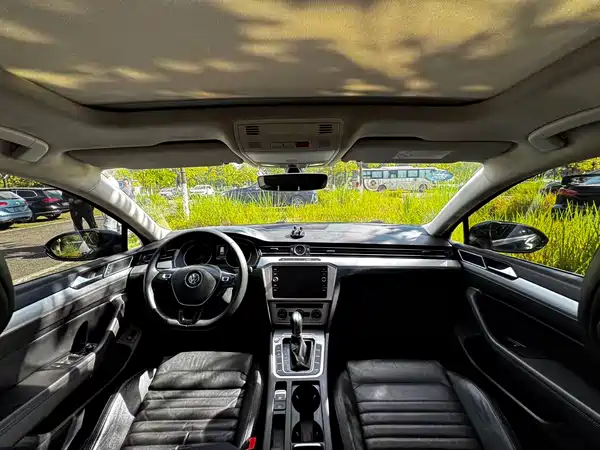 Volkswagen Viloran 2018