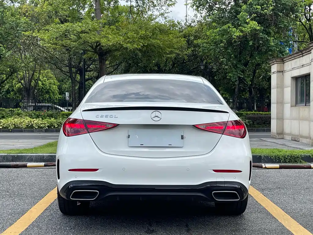 Mercedes-Benz C-Class 2023