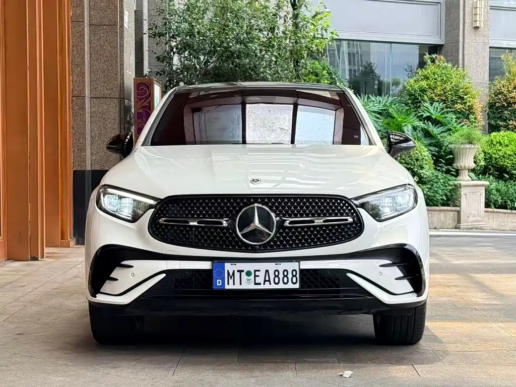 Mercedes-Benz GLC Coupe 2025 — фото 2