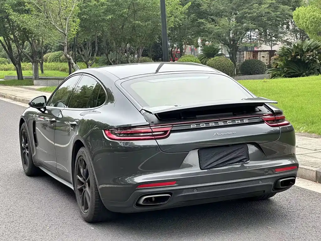 Porsche Panamera 2019 — фото 3