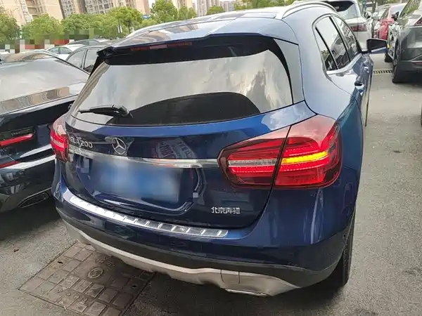 Mercedes-Benz GLA 2017