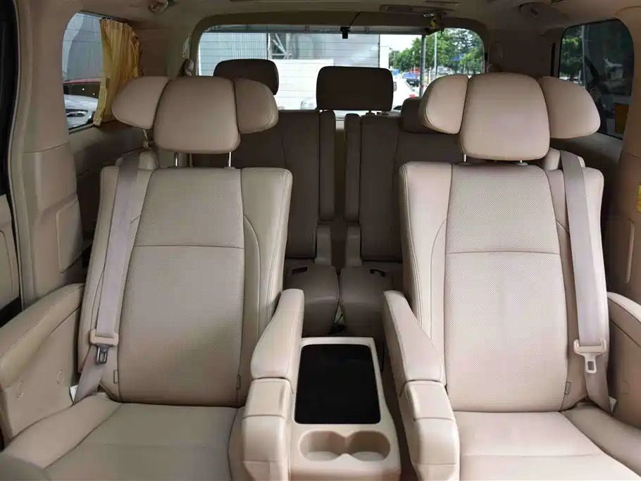 Toyota Alphard 2013 — фото 9
