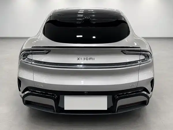 Xiaomi YU7 2025