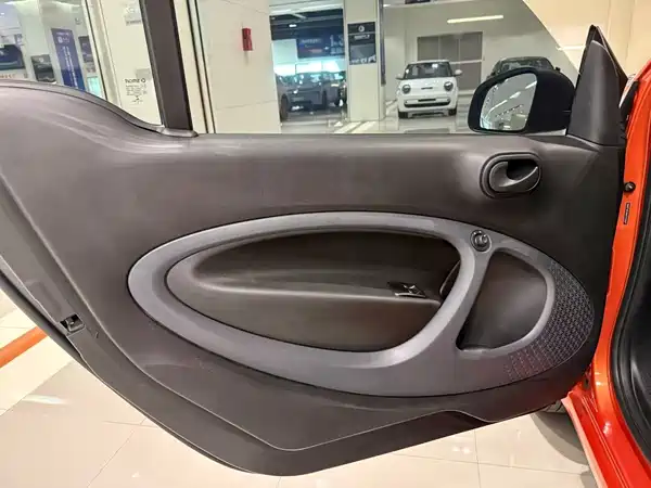 smart fortwo 2018
