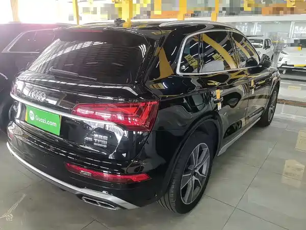 Audi Q5L 2023