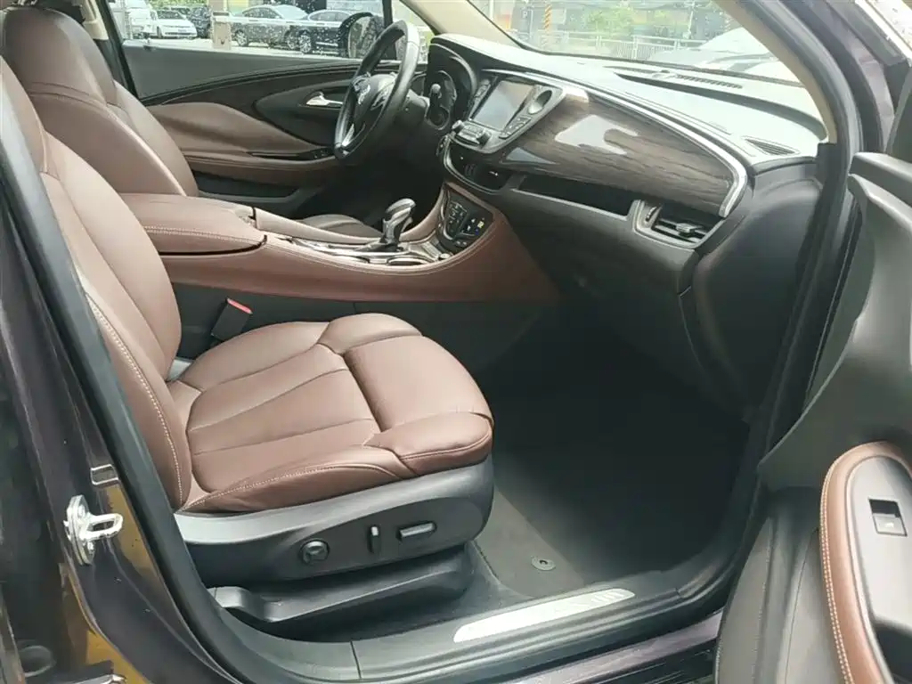 Buick Envision Plus 2017 — фото 25