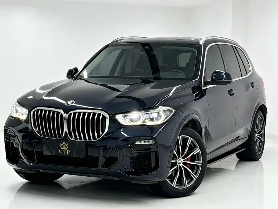 BMW X5 2019 — фото 1