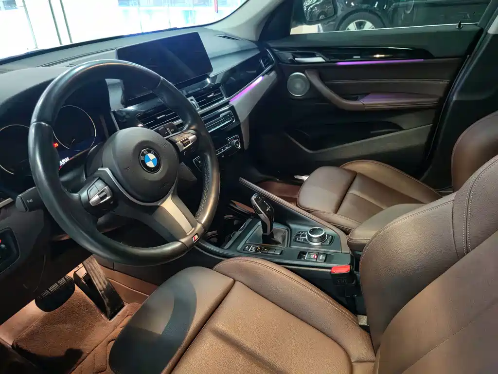 BMW X1 2022 — фото 5