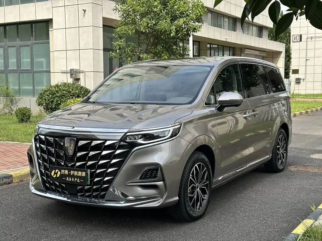 Roewe iMAX8 New Energy 2024