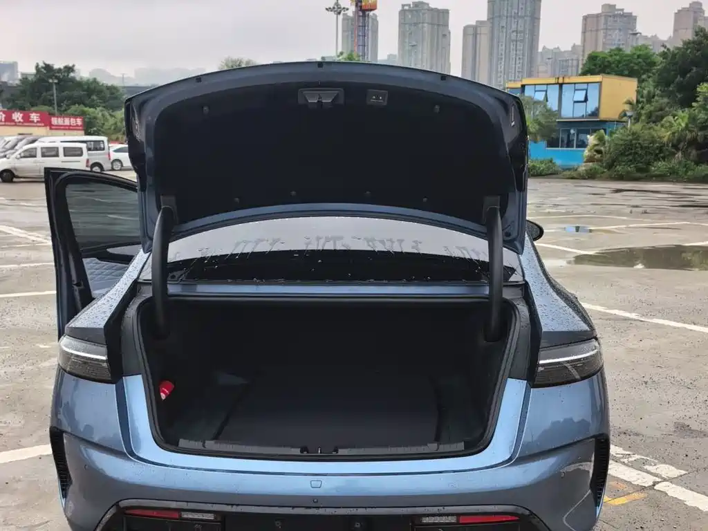 BYD Seal 2023 — фото 15