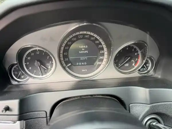 Mercedes-Benz E-Class 2011