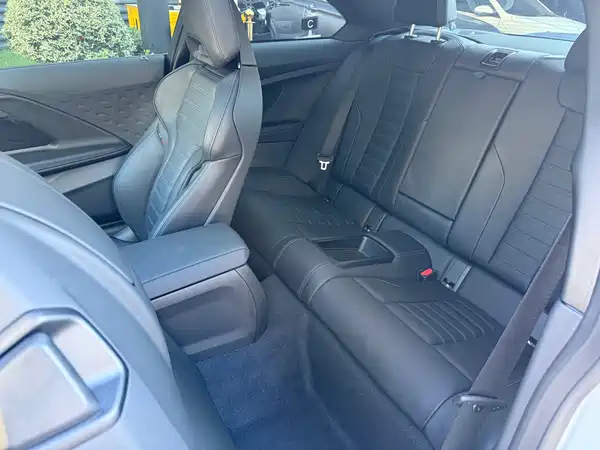 BMW M240i 2026