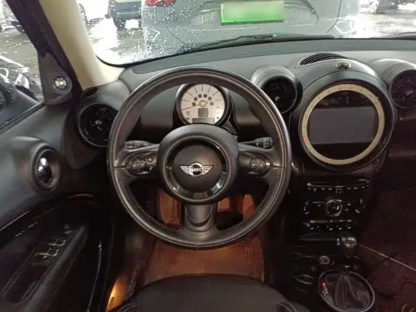 MINI Countryman 2014