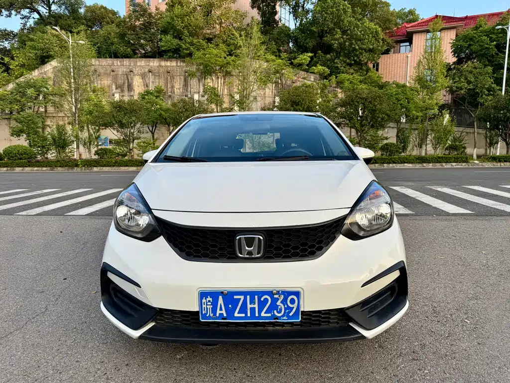 Honda Fit 2023 — фото 3