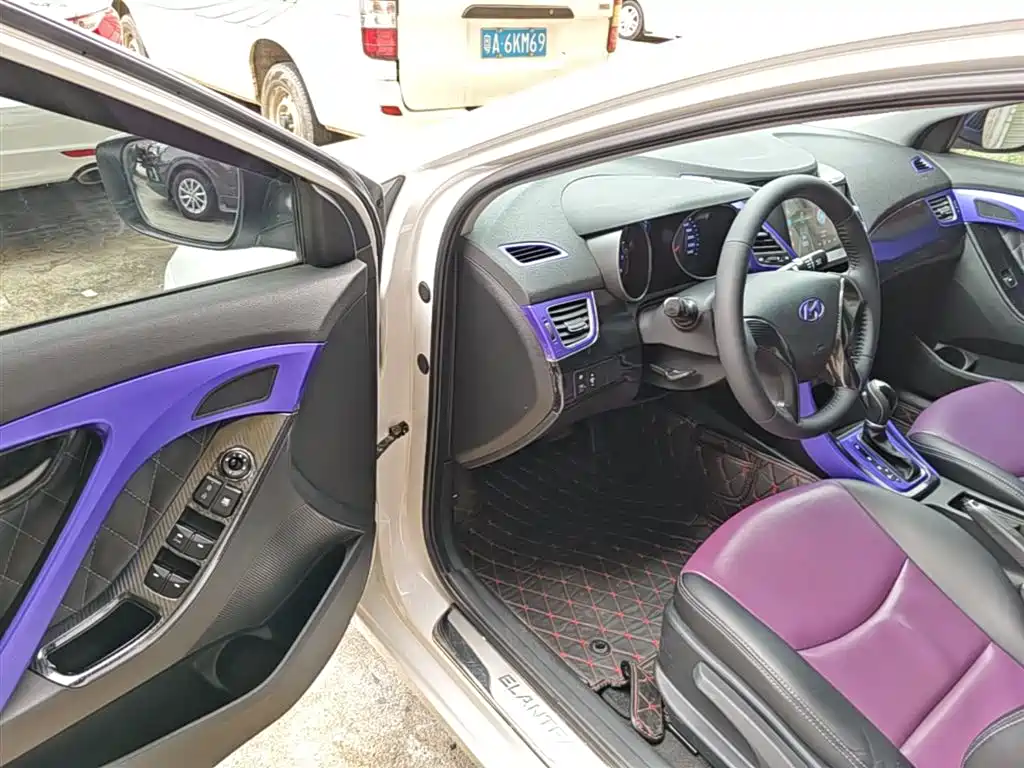 Hyundai Elantra Langdong 2017 — фото 16