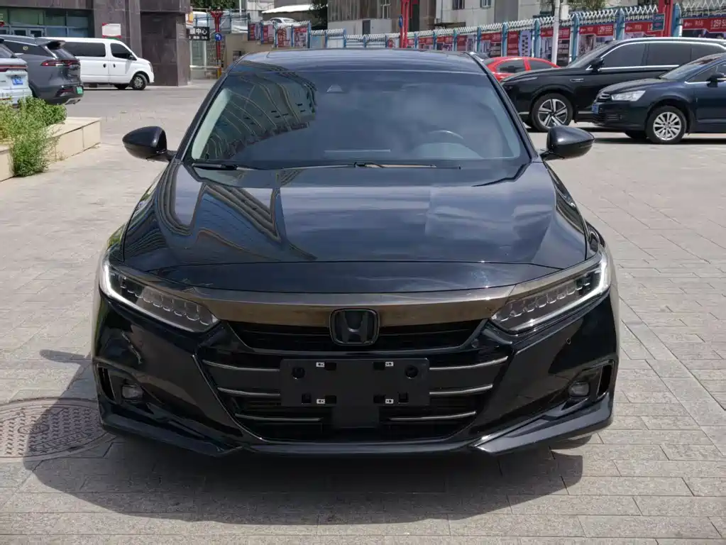 Honda Accord 2023 — фото 2