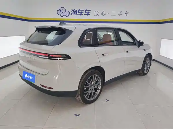 Leapmotor C10 2025