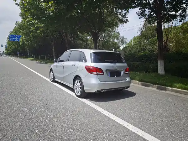 Mercedes-Benz B-Class 2015