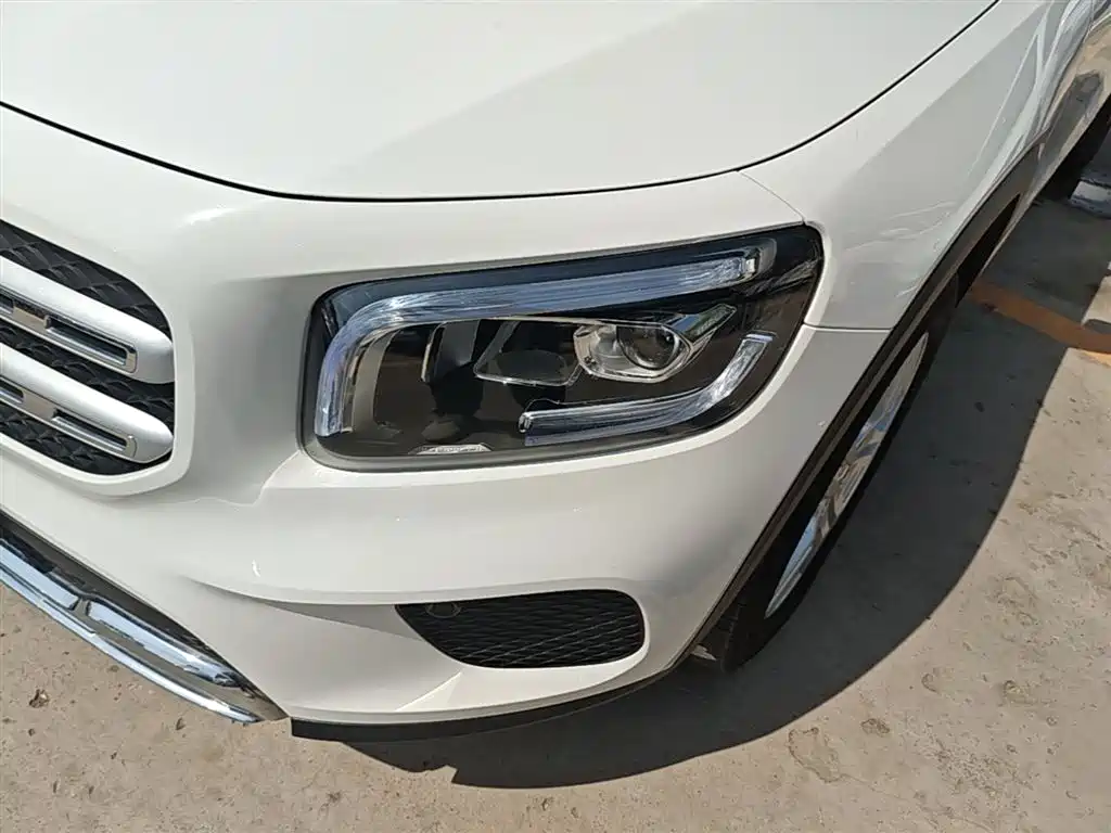 Mercedes-Benz GLB 2022 — фото 24
