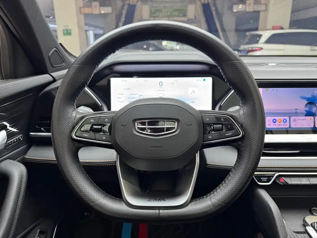 Geely Xingyue L 2024 — фото 10