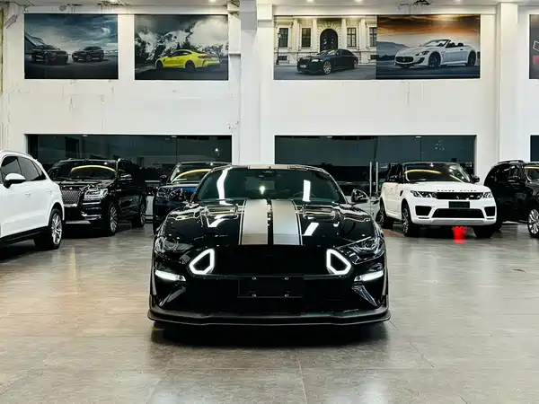 Ford Mustang 2021