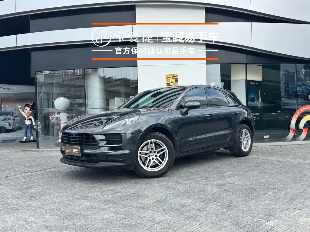 Porsche Macan 2021