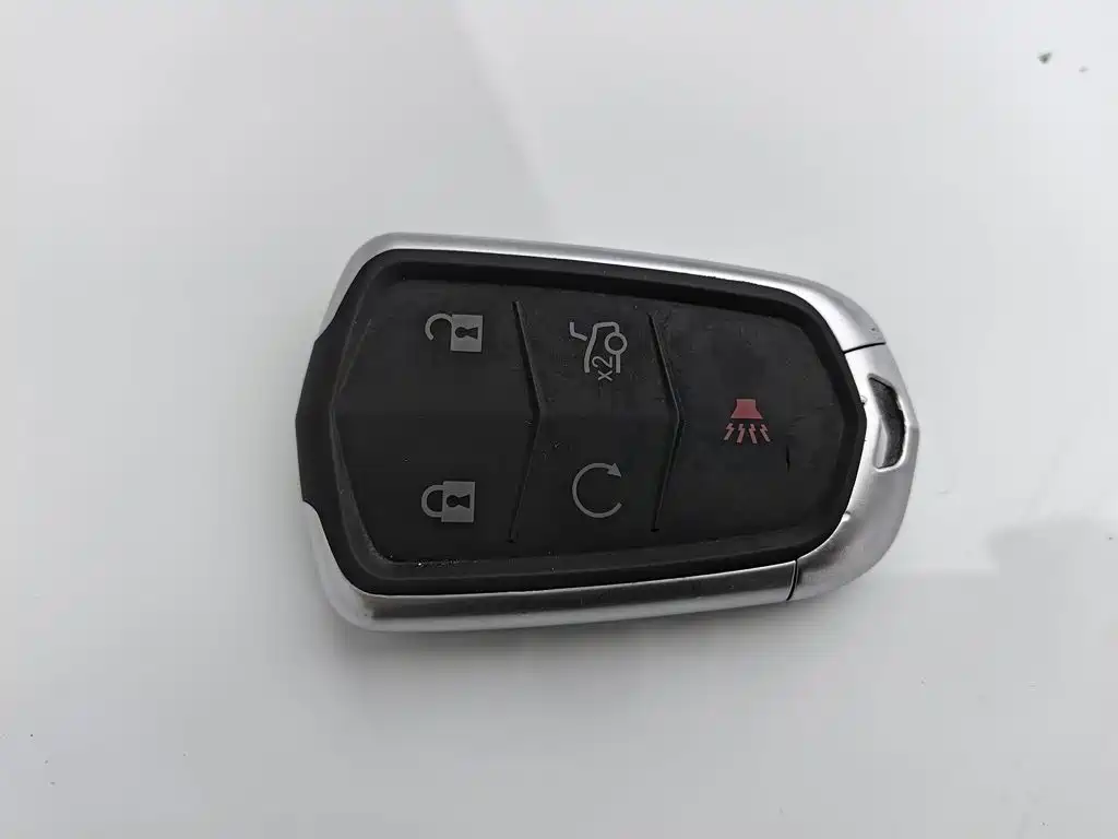 Cadillac XTS 2018 — фото 19