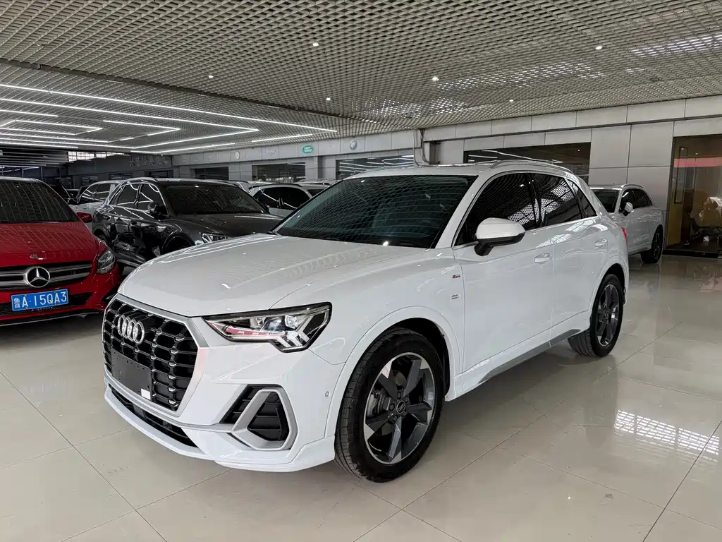 Audi Q3 2023