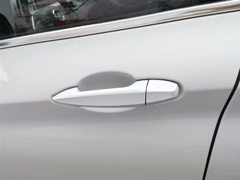 BMW X1 2017 — фото 18