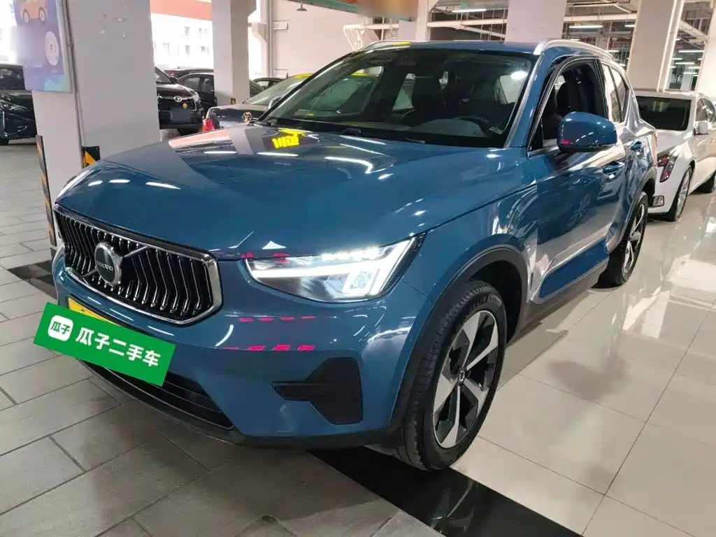 Volvo XC40 2024