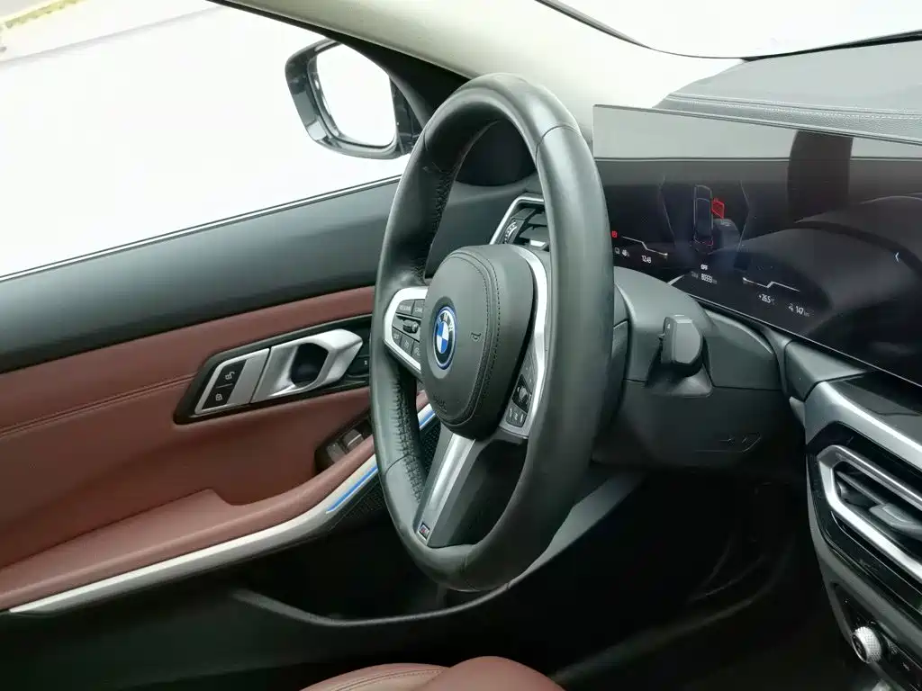 BMW i3 2023 — фото 22