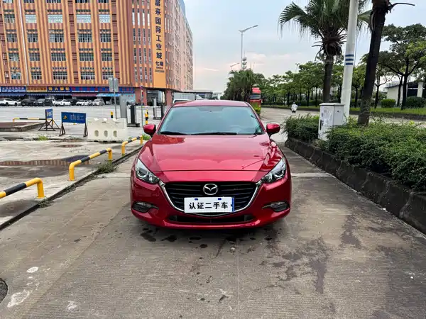 Mazda 3 Axela 2017